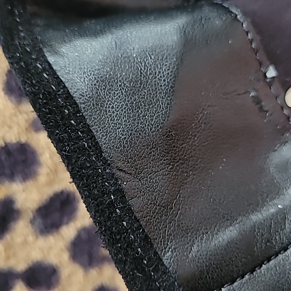 Vince Camuto black leather and suede boots. Size 5.5 - Picture 14 of 16